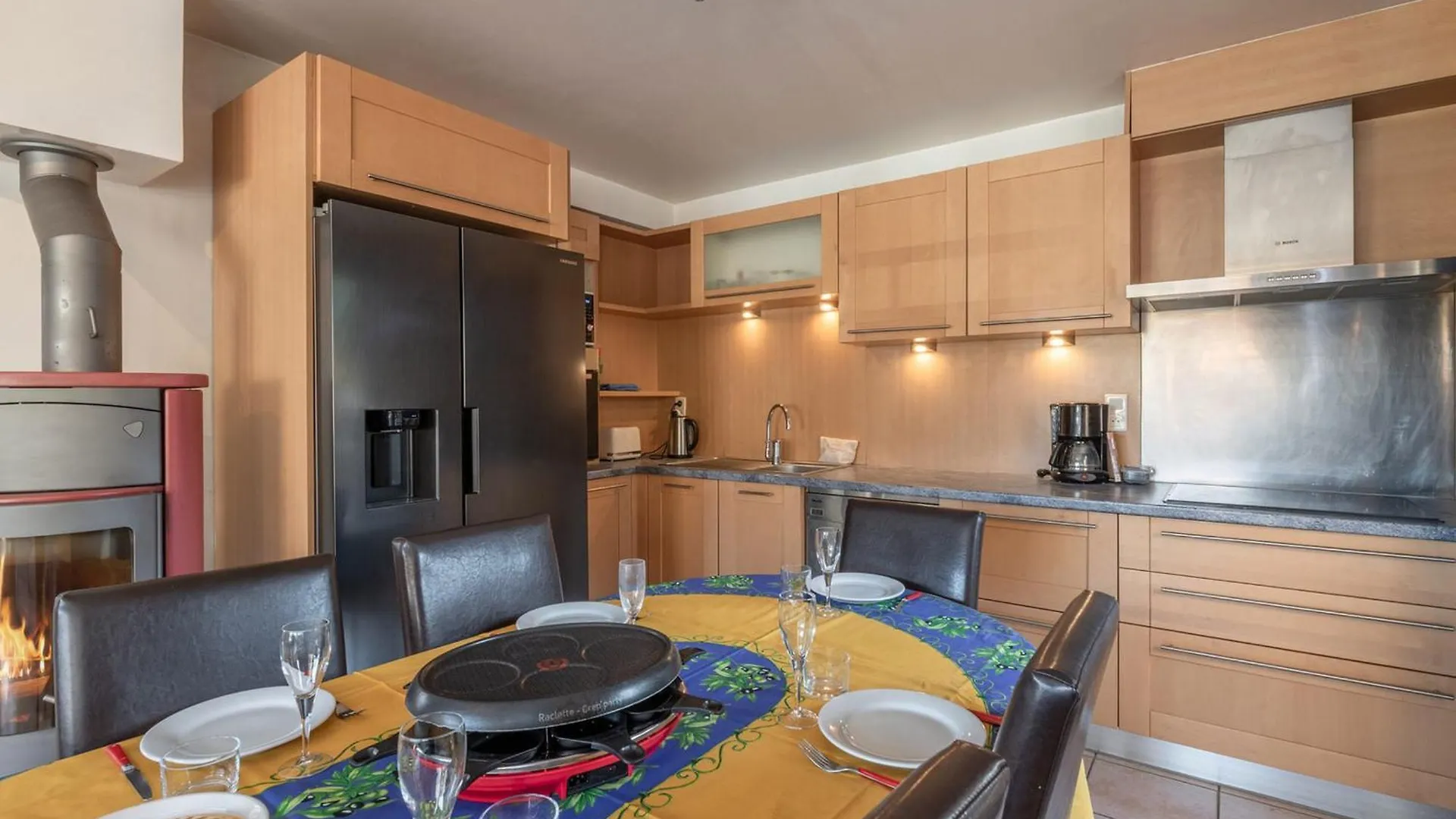 3 Pieces A Morzine, Centre, Proche Pistes, 3*, Wifi, Balcon, Parking, Jacuzzi, Animaux Ok, 6 Pers - Fr-1-754-37 Apartment