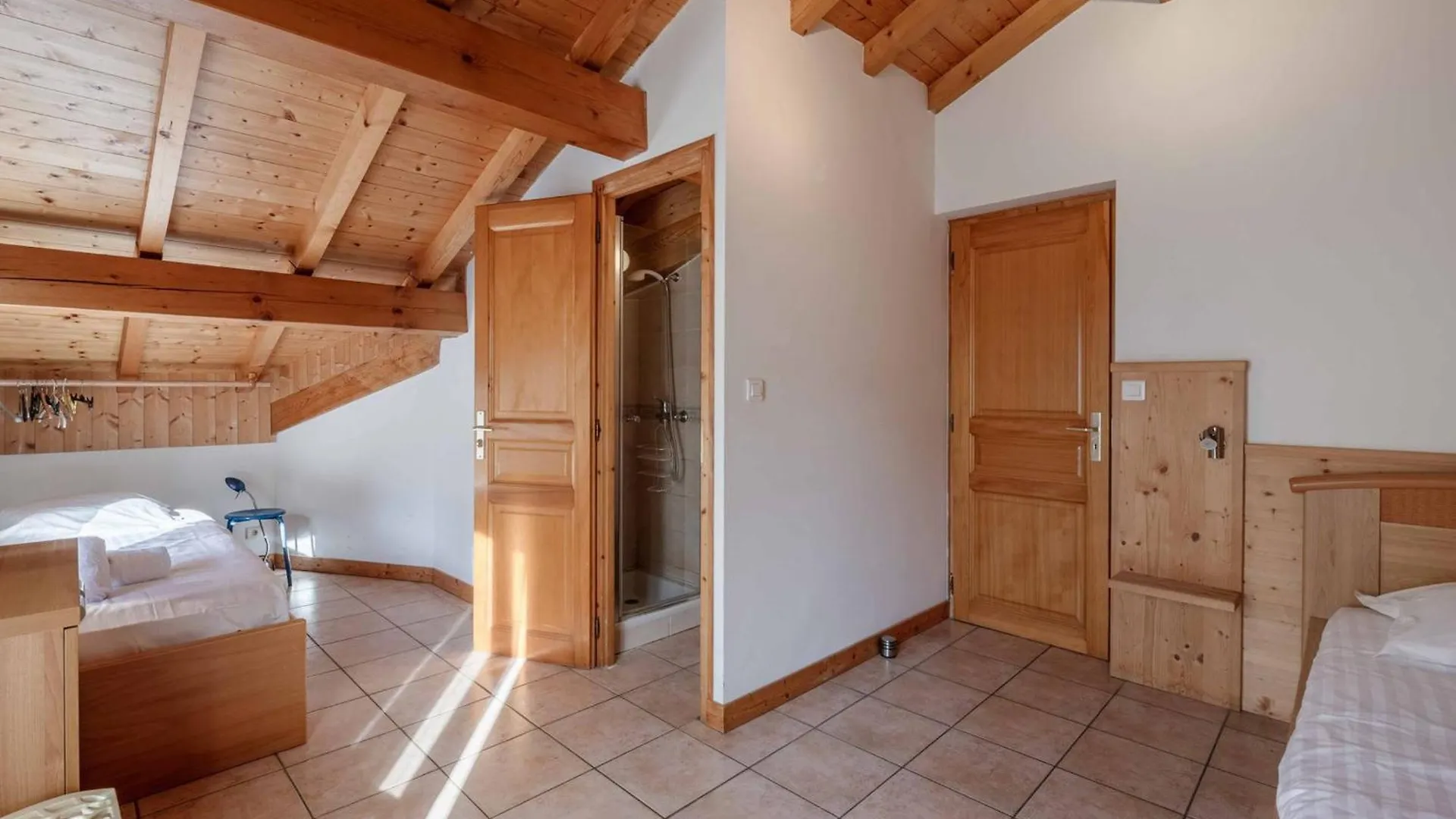 3 Pieces A Morzine, Centre, Proche Pistes, 3*, Wifi, Balcon, Parking, Jacuzzi, Animaux Ok, 6 Pers - Fr-1-754-37 Apartment 0*, Morzine
