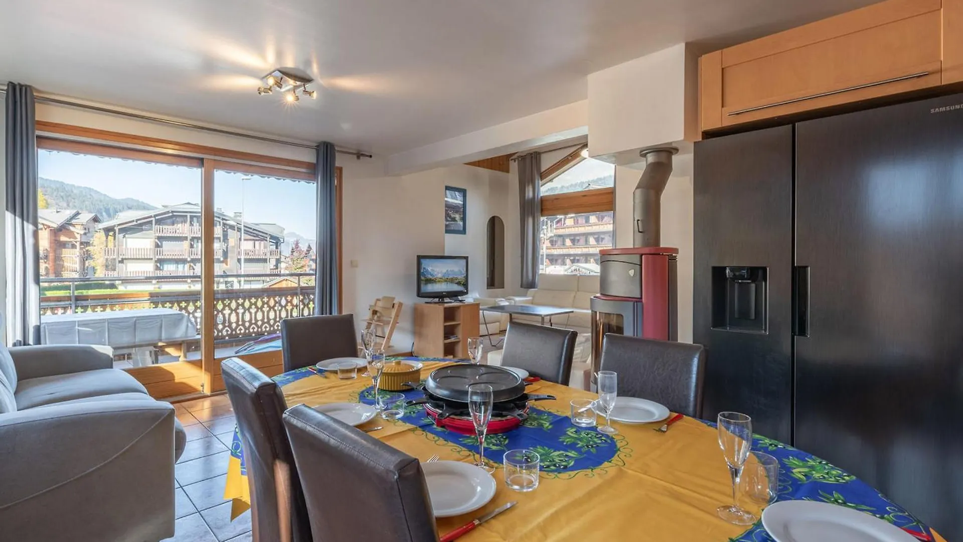 3 Pieces A Morzine, Centre, Proche Pistes, 3*, Wifi, Balcon, Parking, Jacuzzi, Animaux Ok, 6 Pers - Fr-1-754-37 Apartment  Morzine